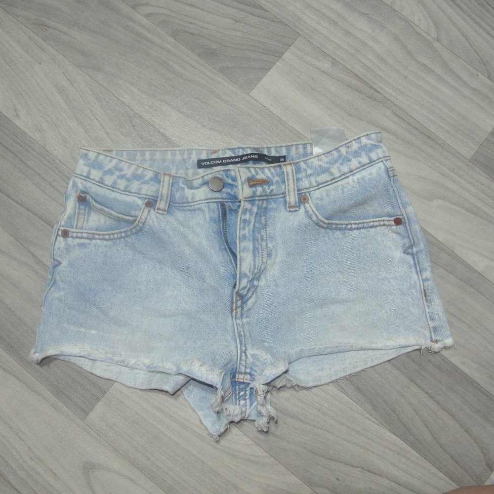 Volcom Mid Rise Cut Off Booty Shorts 2" Inseam Bleached Light Wash Cotton Denim
